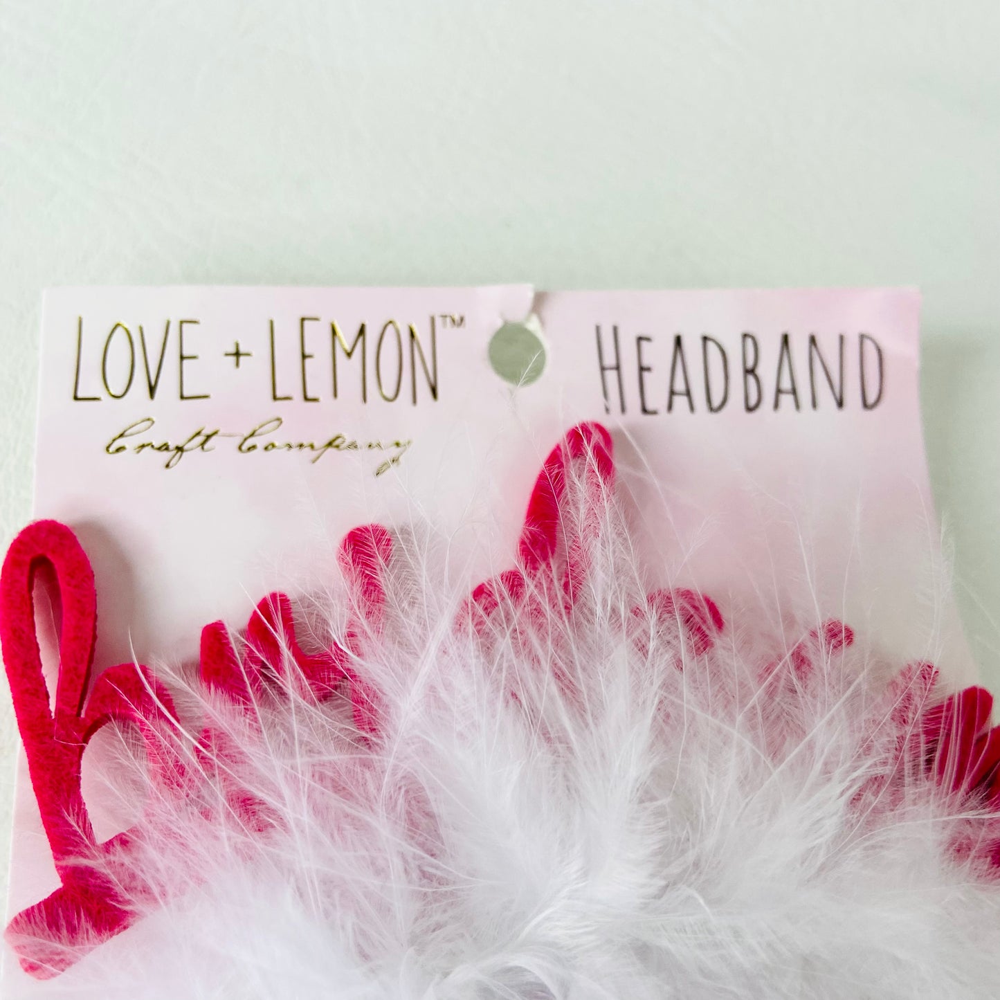 Love + Lemon Pink & White Feather Bridesmaid Headband NEW Hen Party