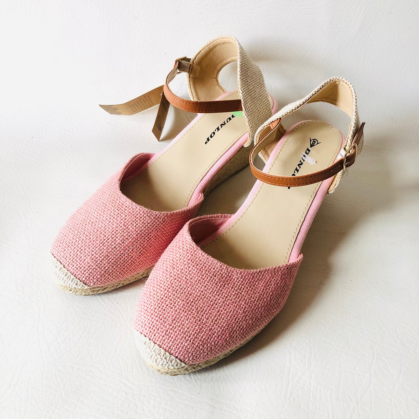 Dunlop Light Pink Indra Wedge Espadrille Memory Foam Sandals Size 7 NEW