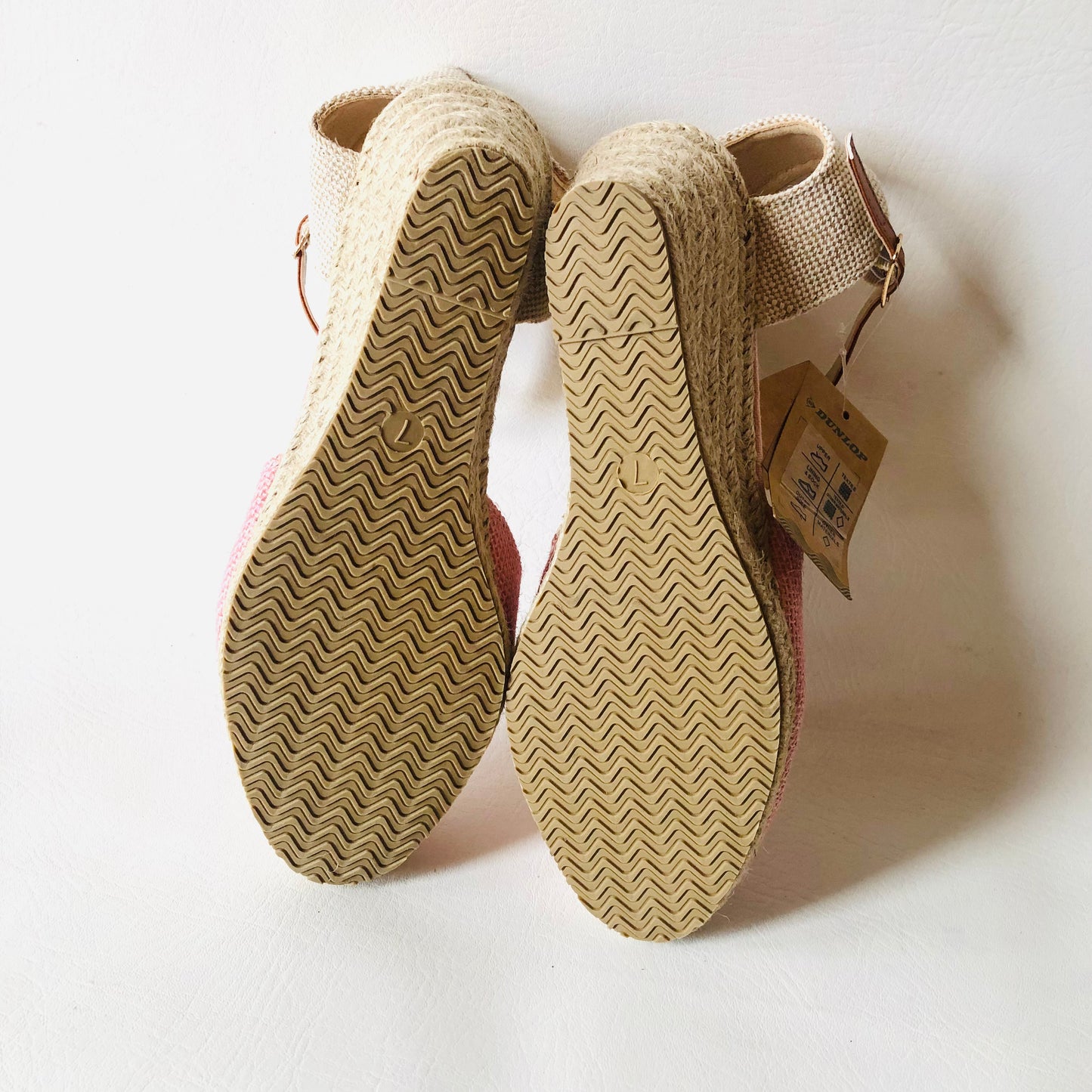 Dunlop Light Pink Indra Wedge Espadrille Memory Foam Sandals Size 7 NEW