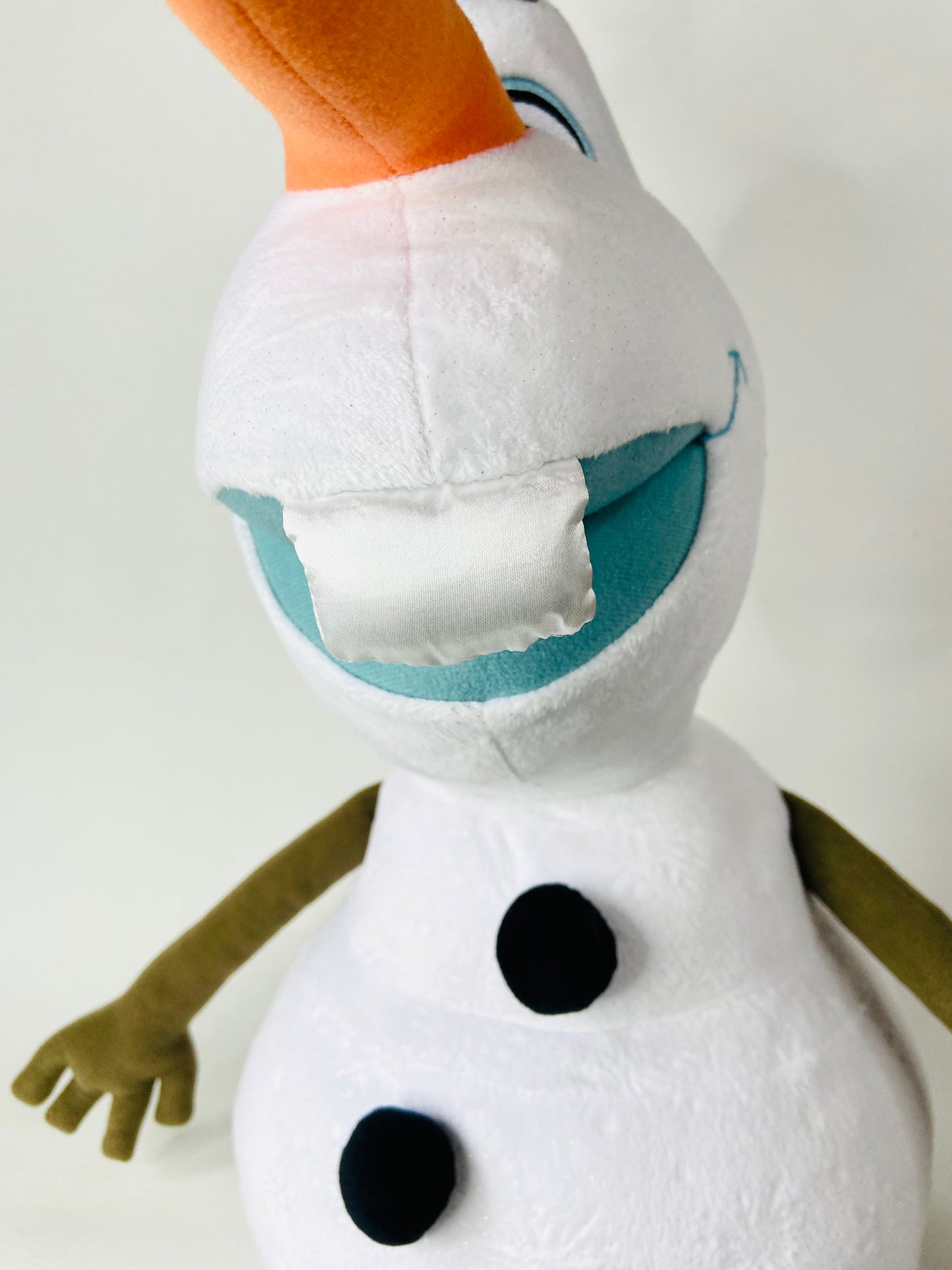 Disney Store Authentic Giant Large 21" 54cm Olaf (Frozen) Soft Toy Plush