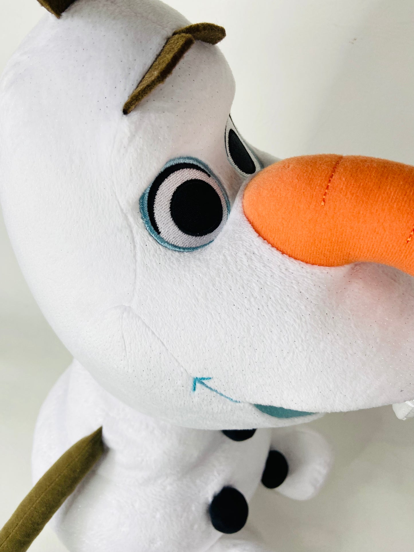 Disney Store Authentic Giant Large 21" 54cm Olaf (Frozen) Soft Toy Plush
