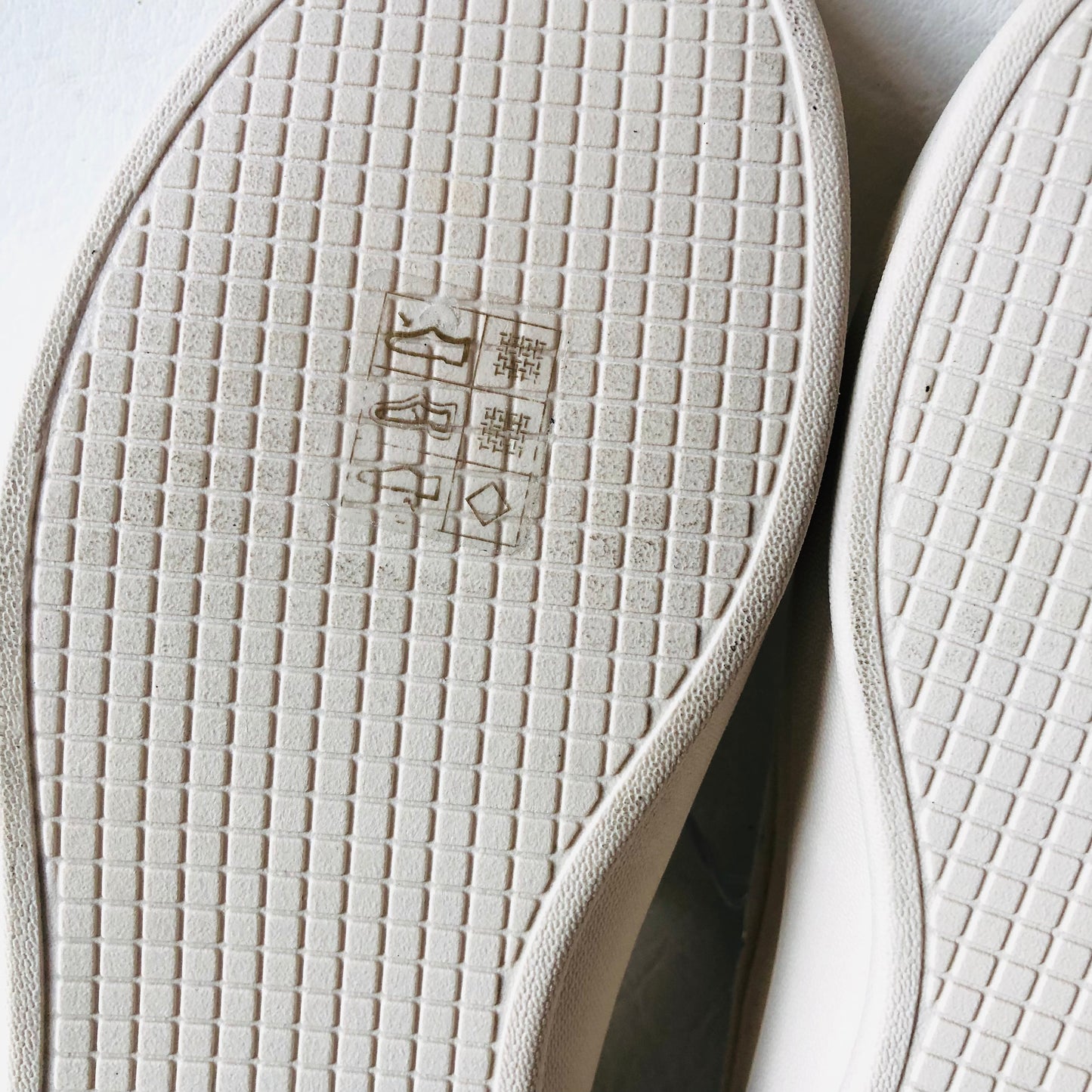 Steve Madden Girl Natural Canvas Cream Galley Boat Sneaker Size UK 7 (EU 40)NEW