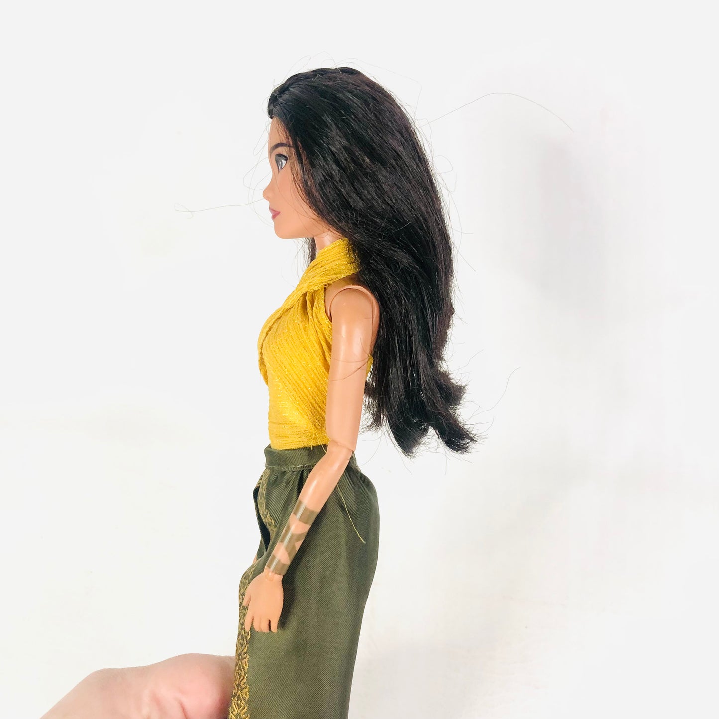 Disney Store official RAYA And The Last Dragon doll 11”