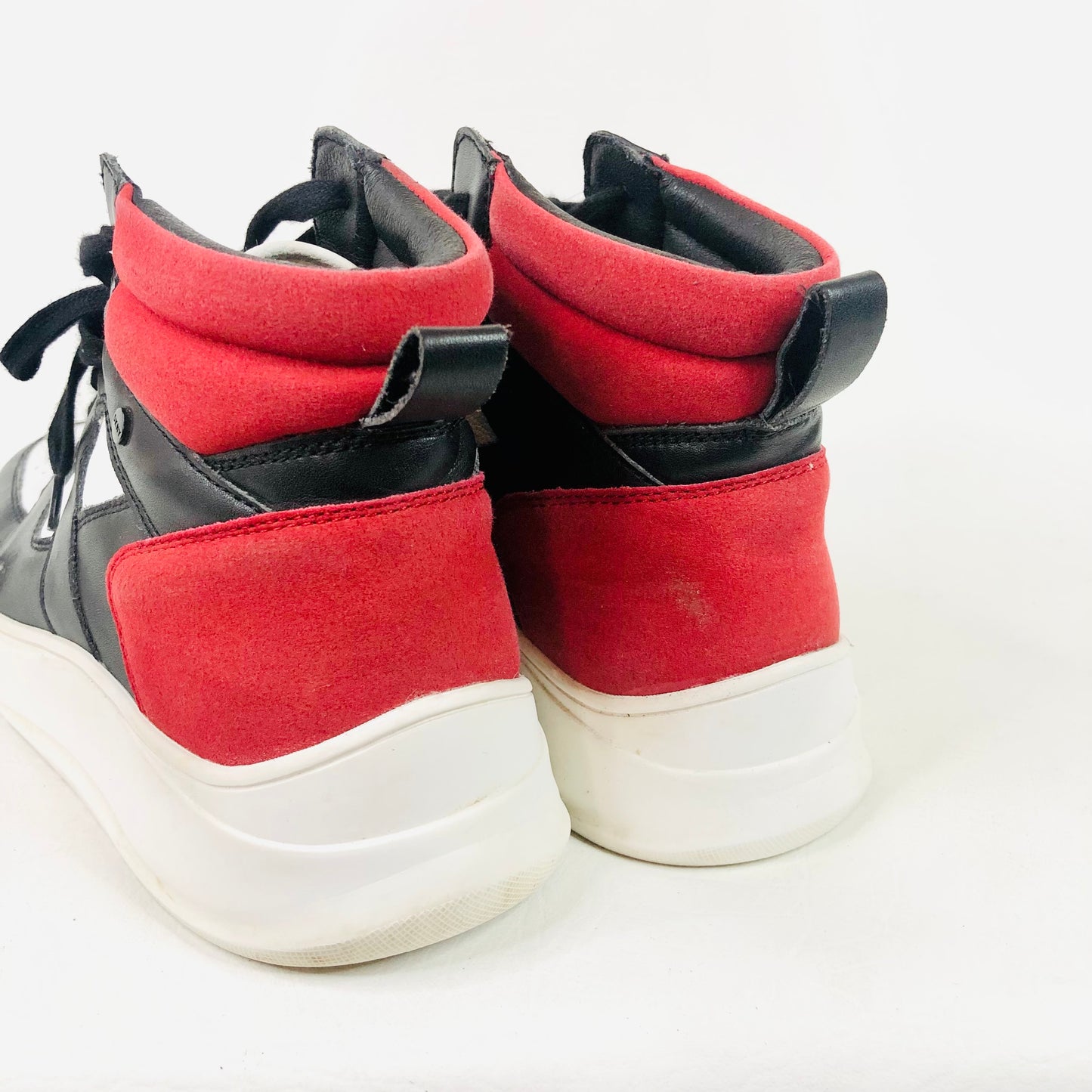 DKNY | Mens Ace High Top Sneakers | Red Black & White | Leather Trainers | Size UK 7.5 (41.5)