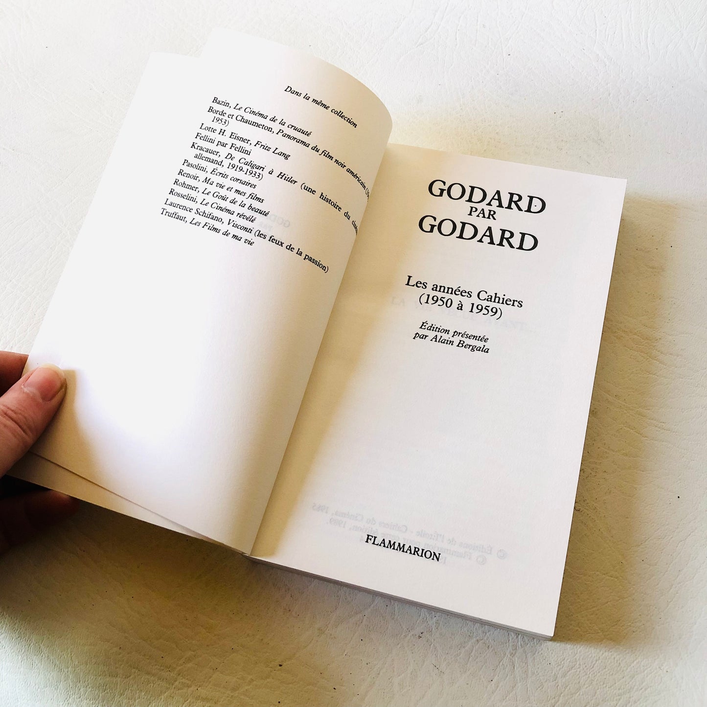 Godard Par Godard - Jean-Luc Godard's New Wave Legacy: The Cahiers Years (French Edition)