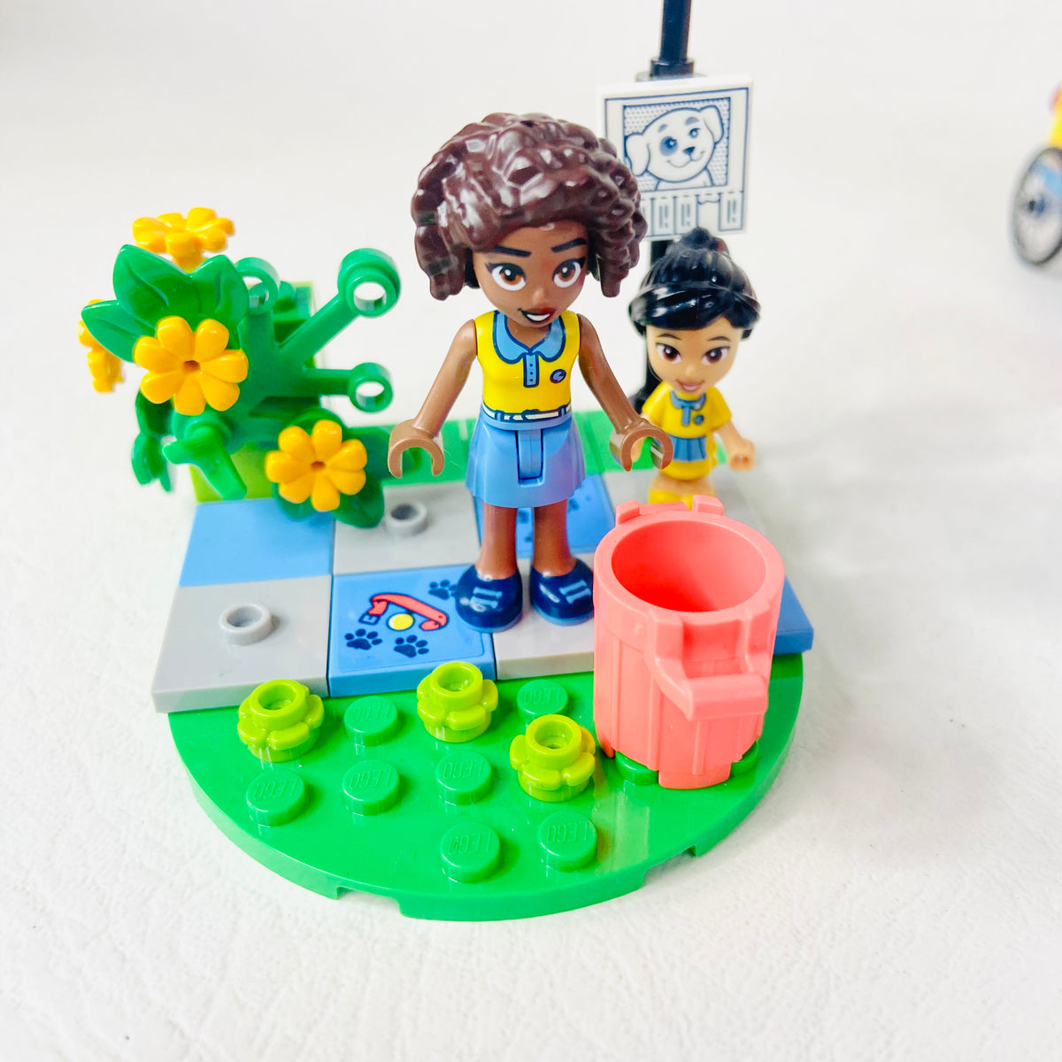 LEGO Friends: Dog Rescue Bike (41738)100% Complete With Instructions & Minifigures & Box
