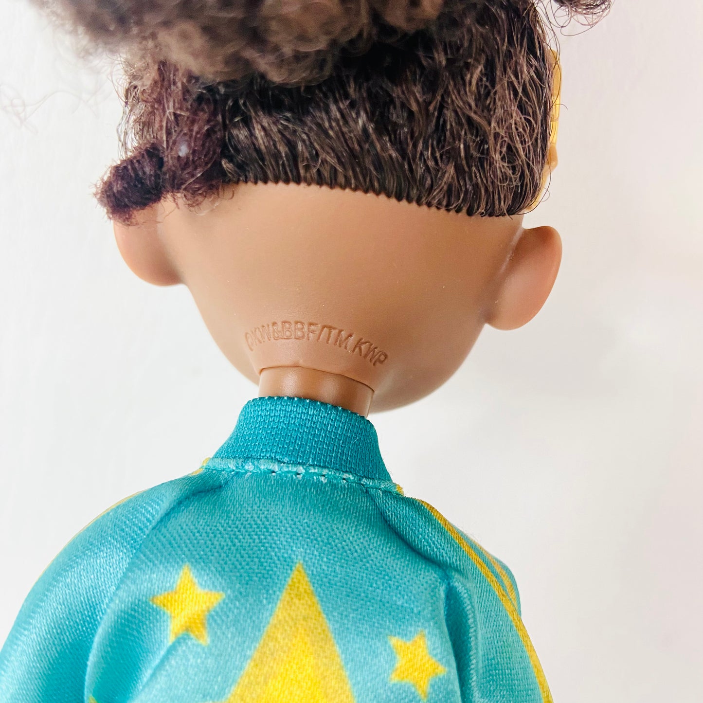 Mattel Karma's World Karma Grant Fashion Doll Netflix (From Bedroom Set)
