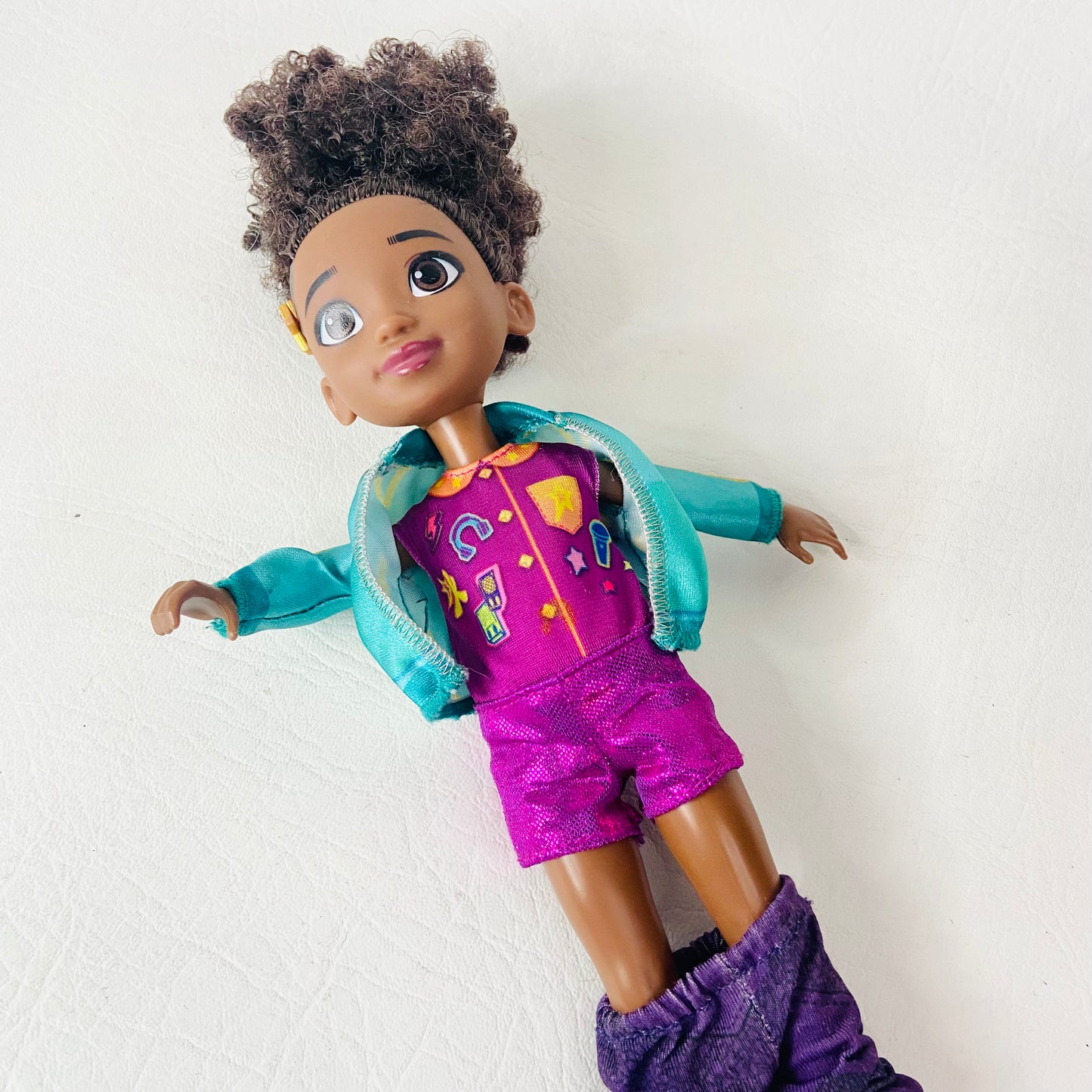 Mattel Karma's World Karma Grant Fashion Doll Netflix (From Bedroom Set)