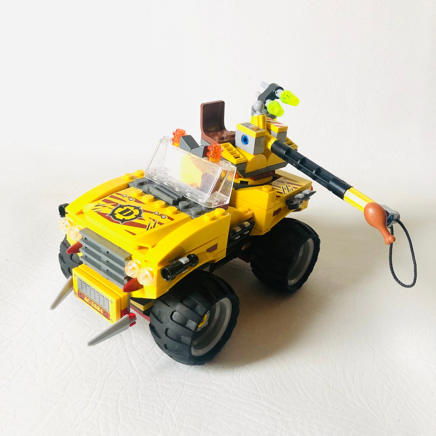 LEGO Dino: Raptor Chase (5884) 100% Complete With Instructions & Dinosaur & Minifigures