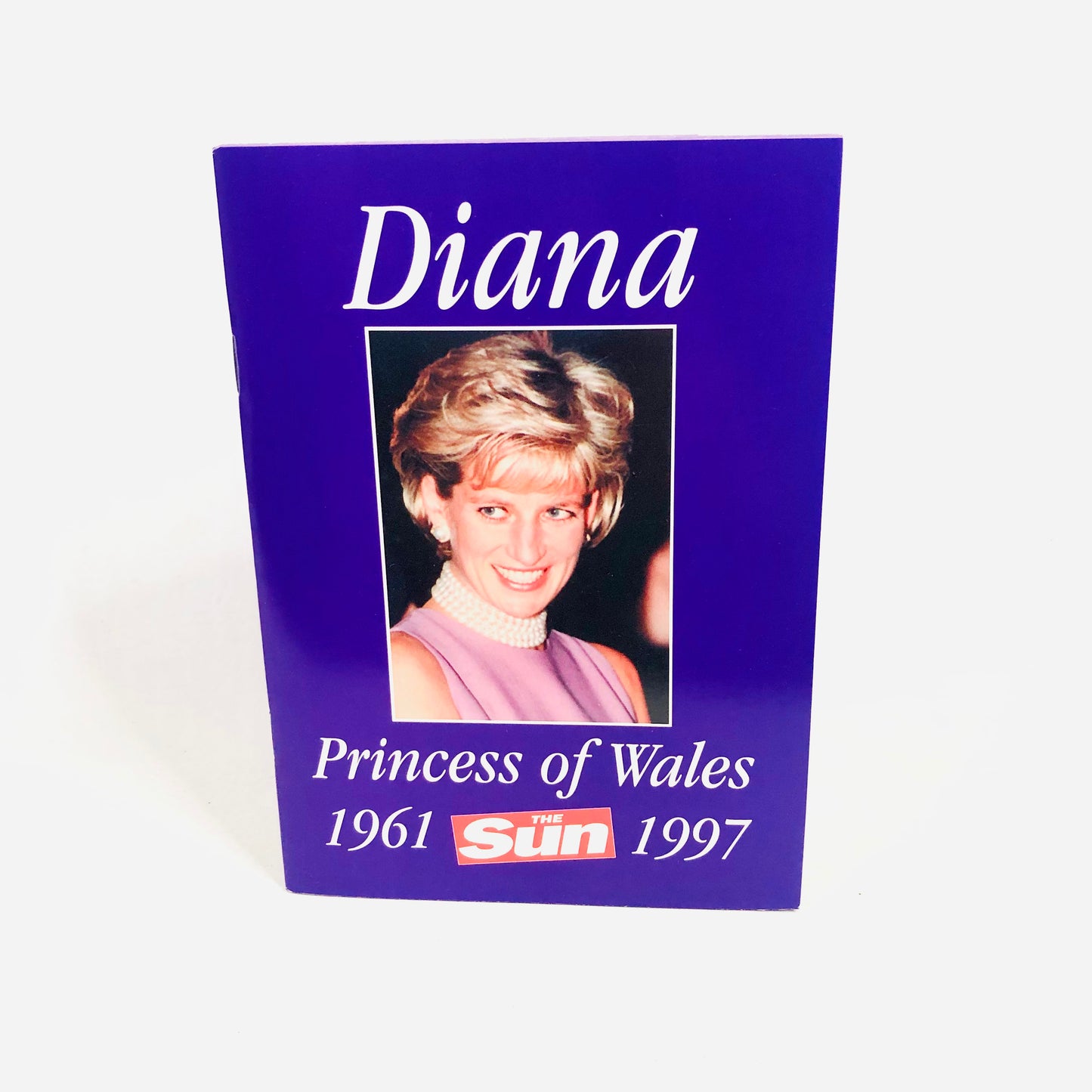 Princess Diana Royal Family Collection of 10”x8” Memorabilia Pictures Daily Mail Newspaper plus extras
