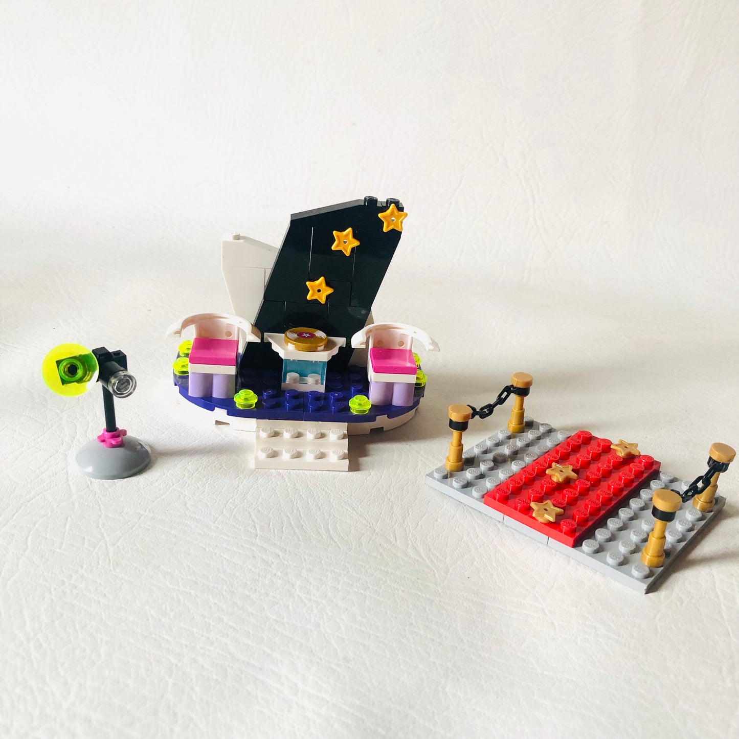 LEGO FRIENDS: Pop Star Limousine (41107) 100% Complete With Instructions & Minifigures