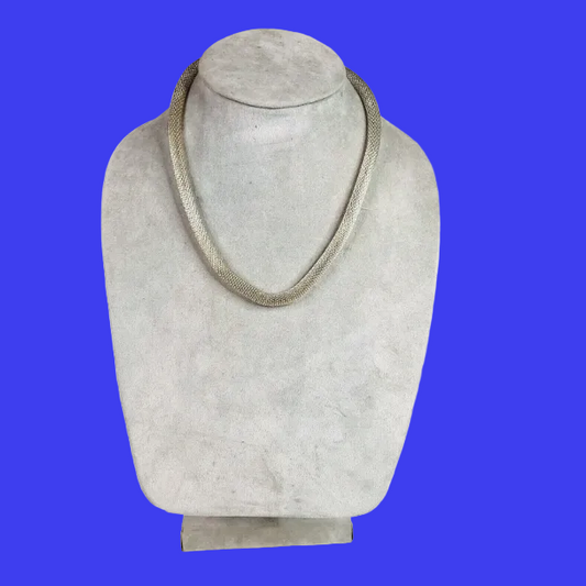 Costume Jewellery Chunky Lightweight Silver Tone Short Necklace