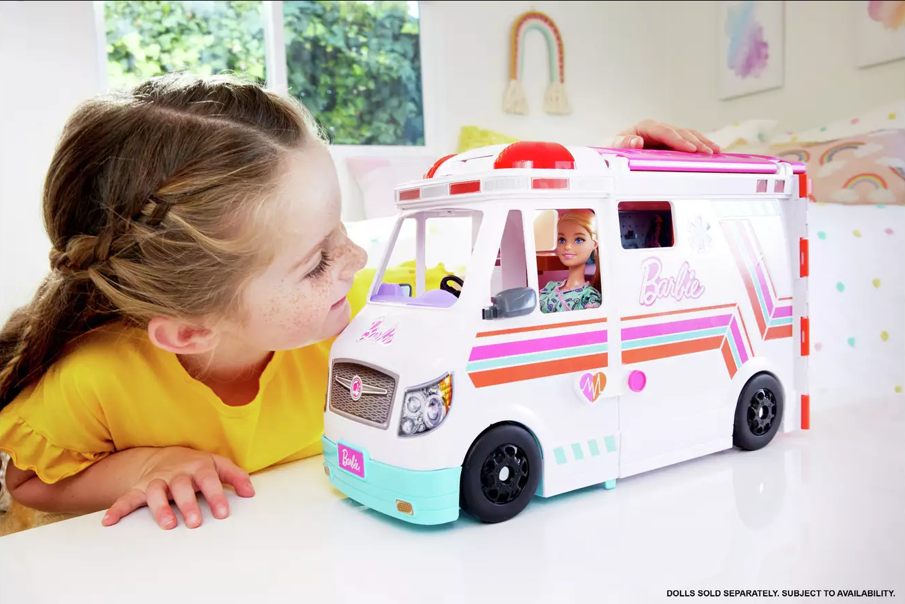 Barbie clinic vehicle shop