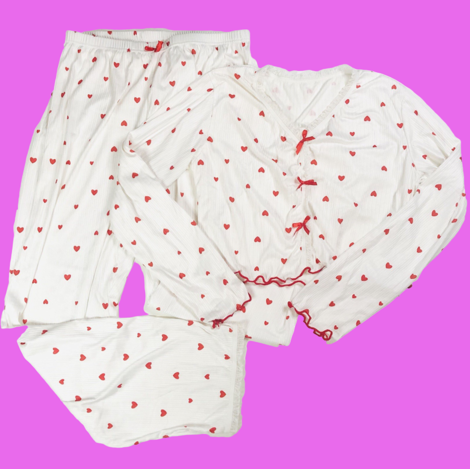 Ladies White & Red Love Heart Lightweight Two Piece Pyjama Set Size XL (UK 14)