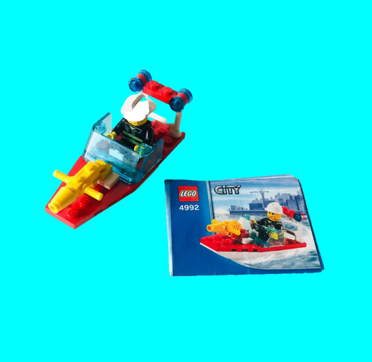 LEGO CITY: Fire Boat (4992)100% Complete With Instructions & Minifigure