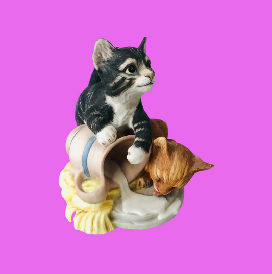 Franklin Mint "Mischief" Kittens Cats Spilled Milk Jug by Gail Ferretti 1986 Ornament